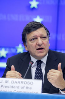 Jose Manuel Barroso, prezidanto de EK, ne havas monon por lingva diverseco.