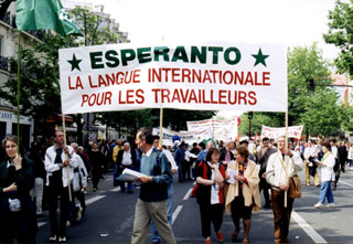 Unuamaja manifestacio en Parizo (foto de SAT)
